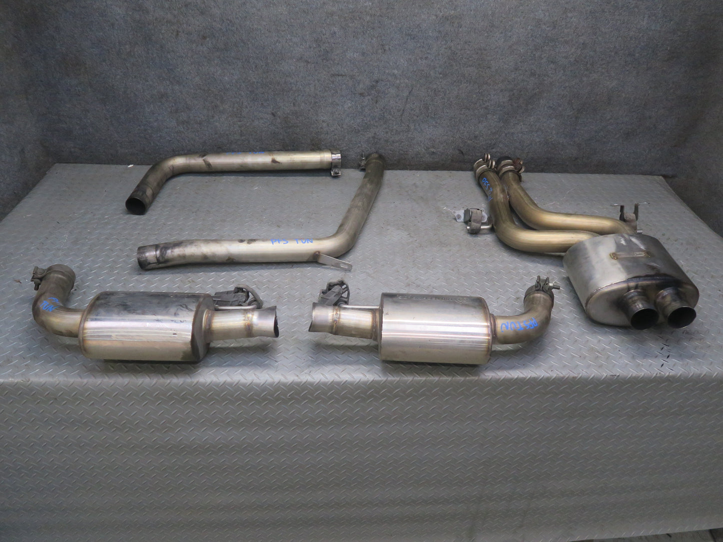 13-15 Audi RS5 8F7 Convertible AWE Touring Edition Cat-back Exhaust System