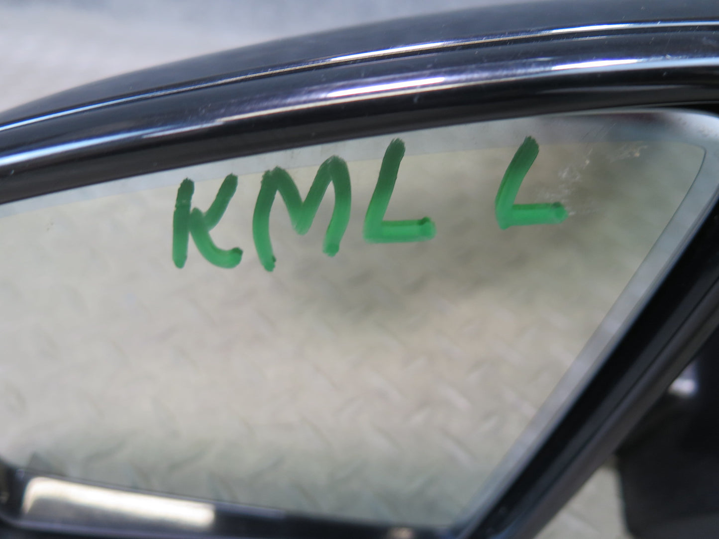 12-15 Mercedes W166 Ml-class Left Door Heated Side View Mirror w Blind Spot OEM