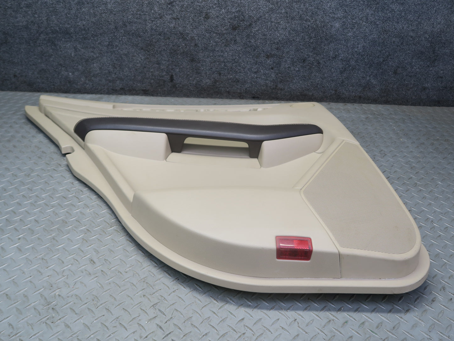 12-15 Mercedes W166 Ml-class Set of 2 Rear Door Interior Trim Cover Panel OEM