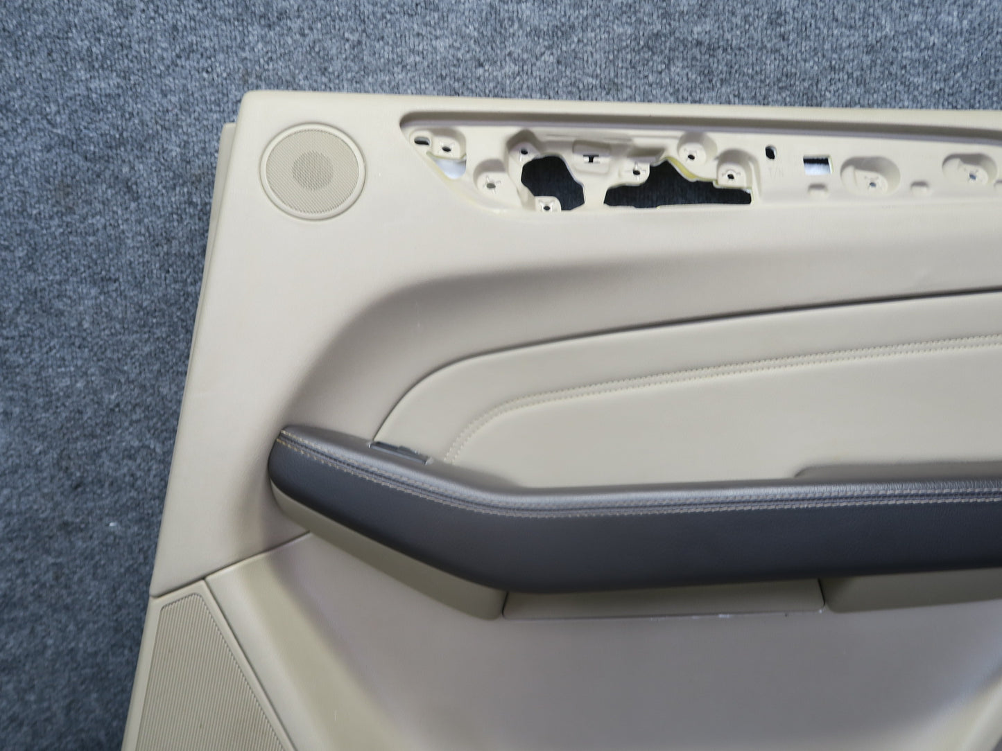 12-15 Mercedes W166 Ml-class Set of 2 Rear Door Interior Trim Cover Panel OEM