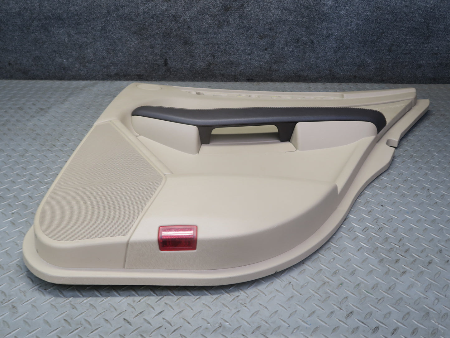 12-15 Mercedes W166 Ml-class Set of 2 Rear Door Interior Trim Cover Panel OEM