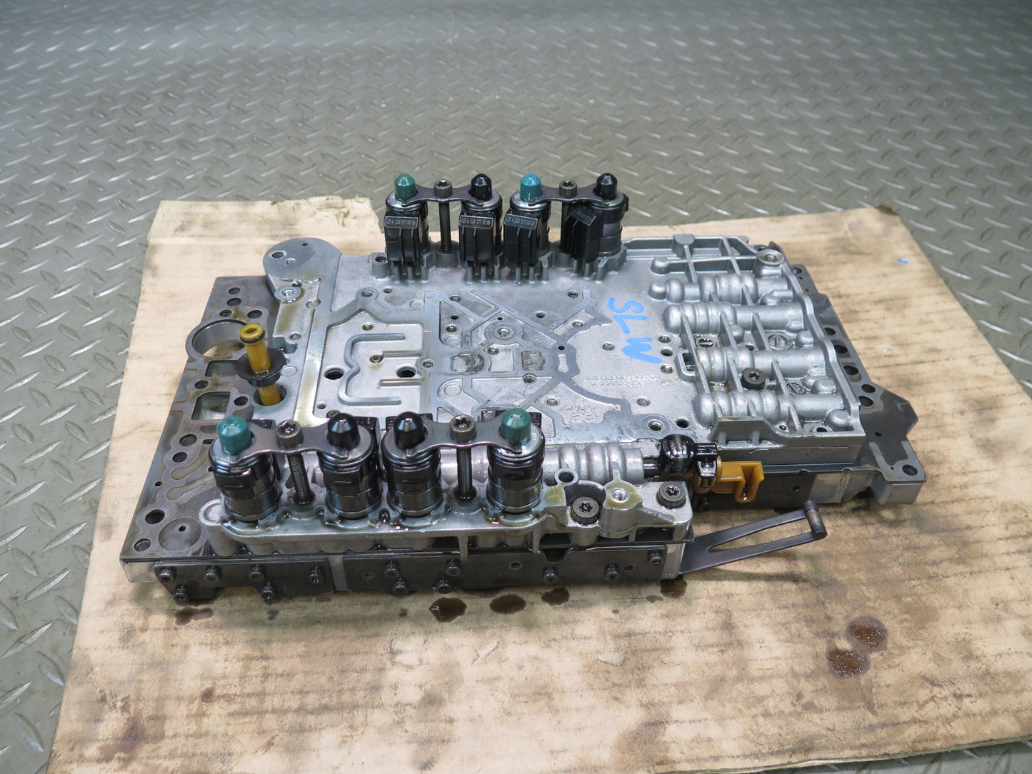 07-12 Mercedes R230 SL550 722.904 A/T Transmission Valve Body Mechatronic OEM