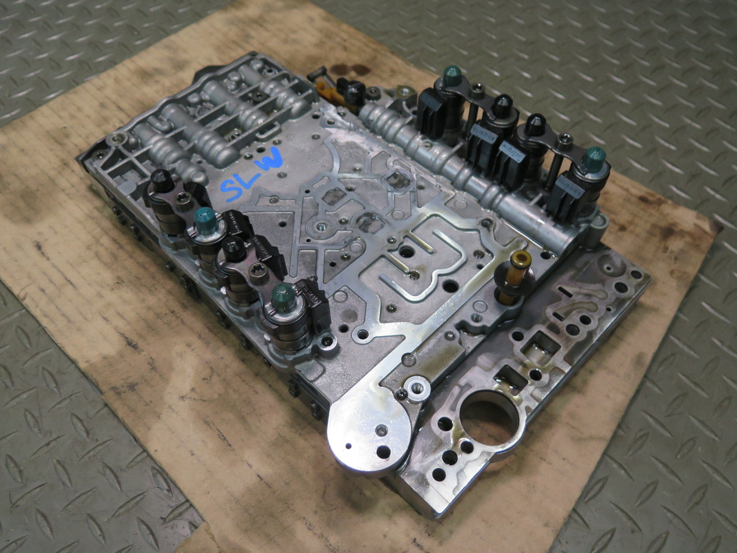 07-12 Mercedes R230 SL550 722.904 A/T Transmission Valve Body Mechatronic OEM