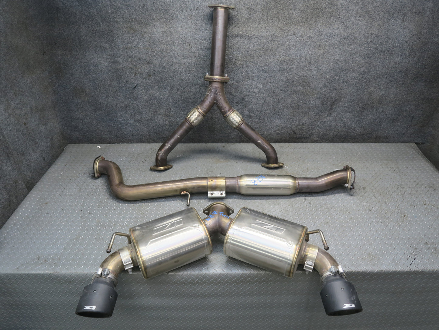 03-08 Nissan Z33 350Z Z1 Cat-back Touring Exhaust System Pipe Set