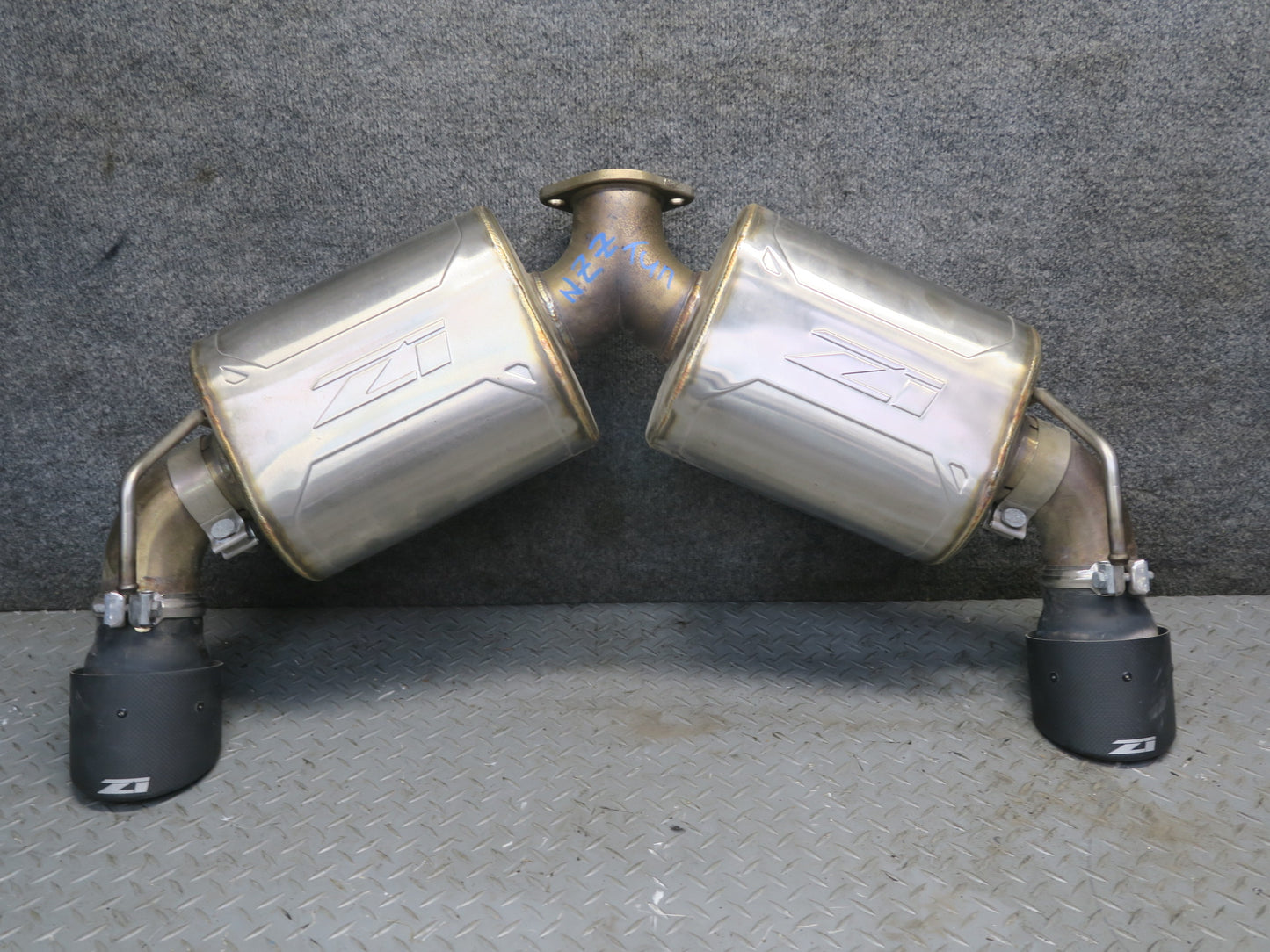 03-08 Nissan Z33 350Z Z1 Cat-back Touring Exhaust System Pipe Set