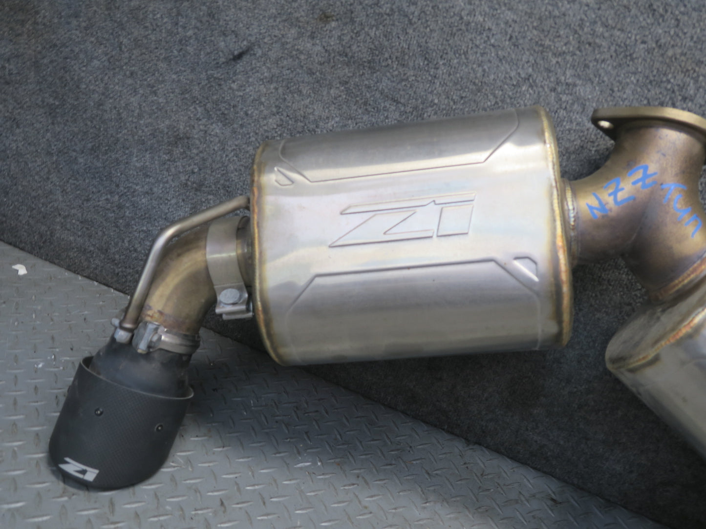 03-08 Nissan Z33 350Z Z1 Cat-back Touring Exhaust System Pipe Set