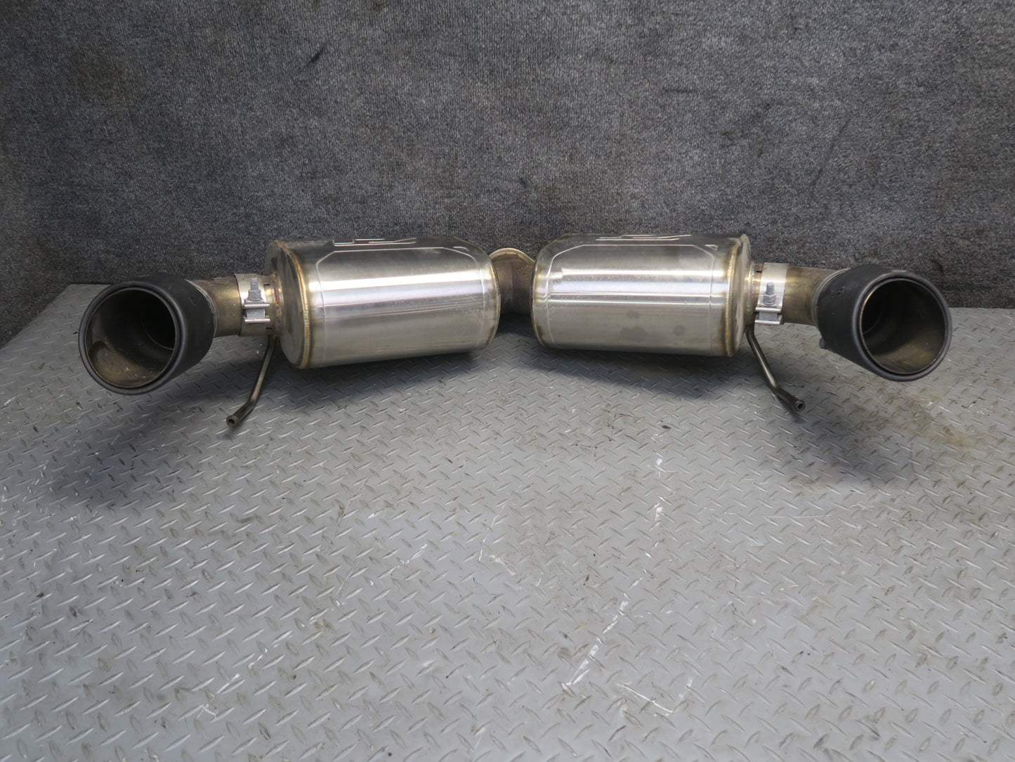 03-08 Nissan Z33 350Z Z1 Cat-back Touring Exhaust System Pipe Set