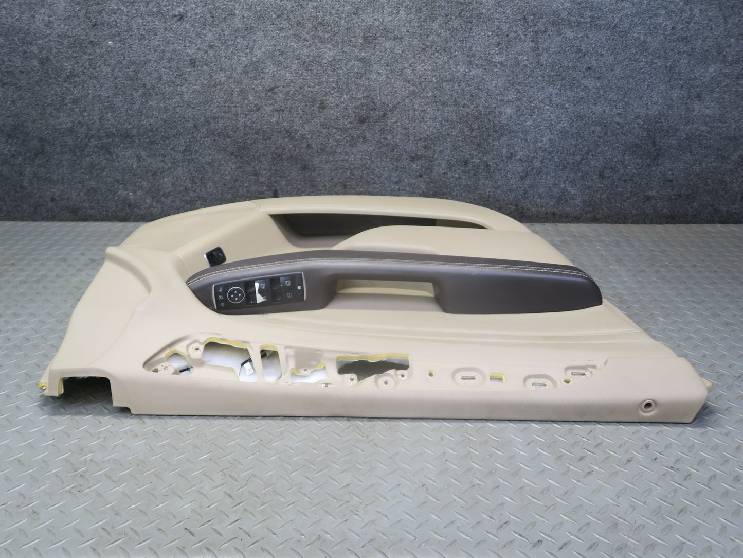 12-15 Mercedes W166 Ml-class Set of 2 Front Door Interior Trim Cover Panel OEM
