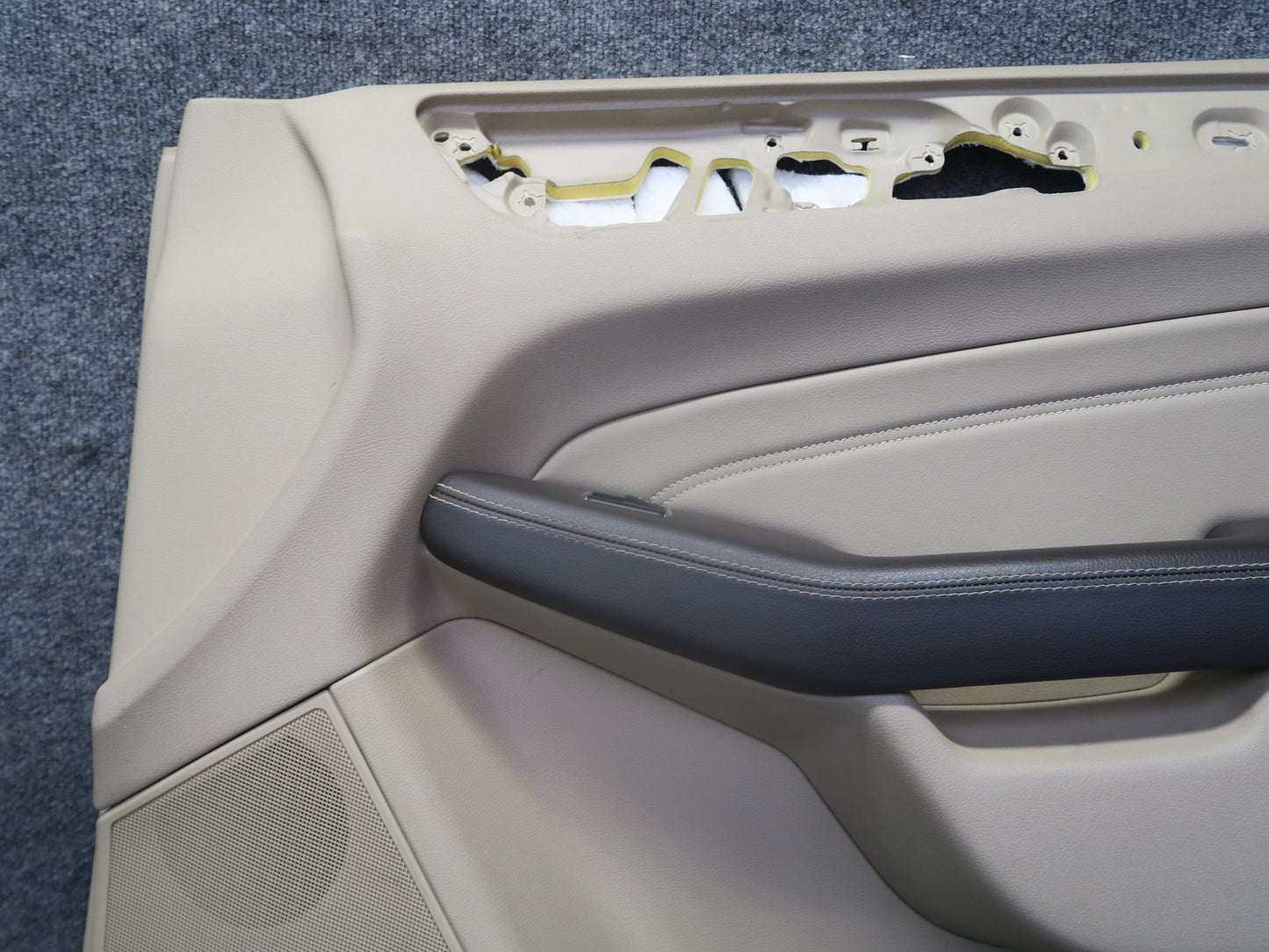 12-15 Mercedes W166 Ml-class Set of 2 Front Door Interior Trim Cover Panel OEM