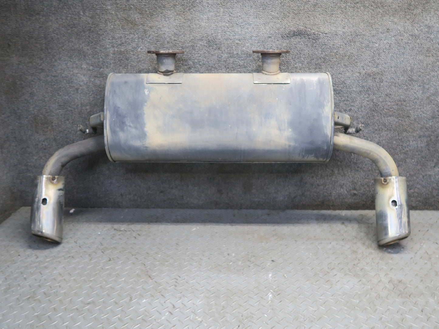 02-10 Lexus Z40 SC430 Rear Exhaust Muffler w Tips OEM