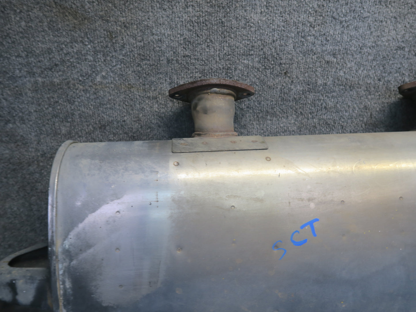 02-10 Lexus Z40 SC430 Rear Exhaust Muffler w Tips OEM