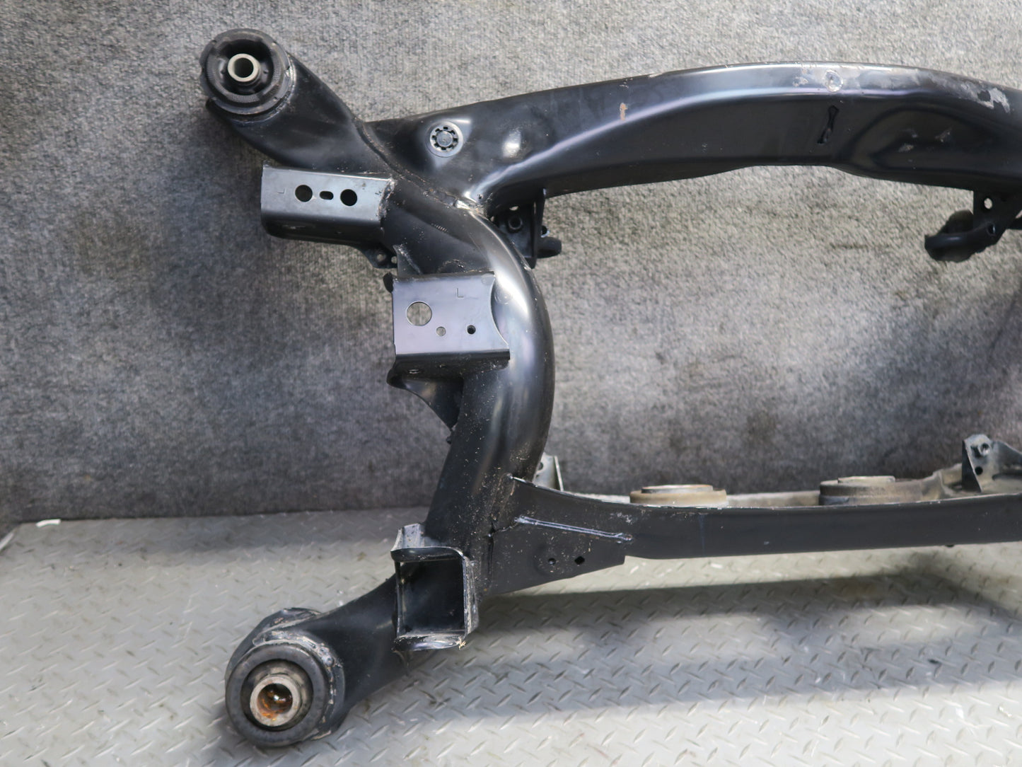 02-10 Lexus UZZ40L SC430 Rear Suspension Crossmember Sub Frame Subframe 122K OEM