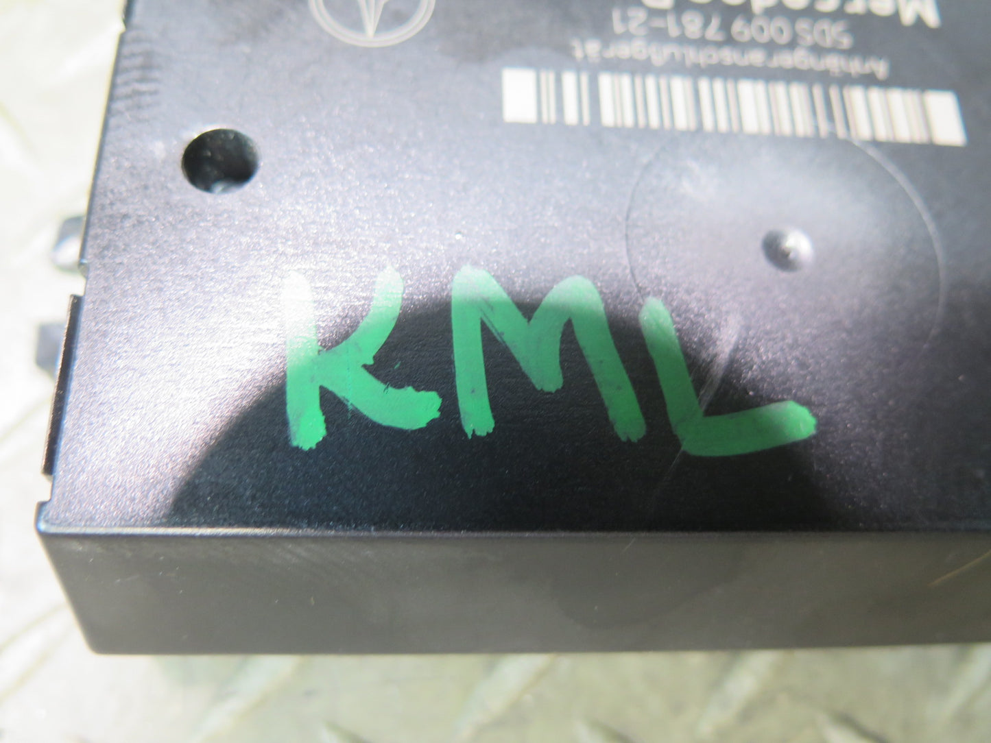 12-15 Mercedes W166 Ml-class Trailer TOW Towing Control Module 2469005501 OEM