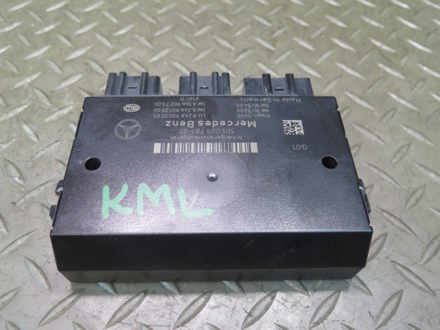 12-15 Mercedes W166 Ml-class Trailer TOW Towing Control Module 2469005501 OEM