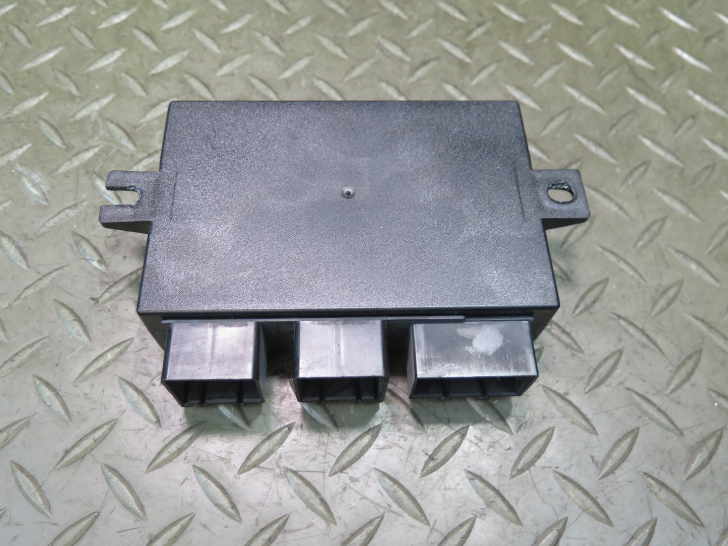 12-15 Mercedes W166 Ml-class Trailer TOW Towing Control Module 2469005501 OEM