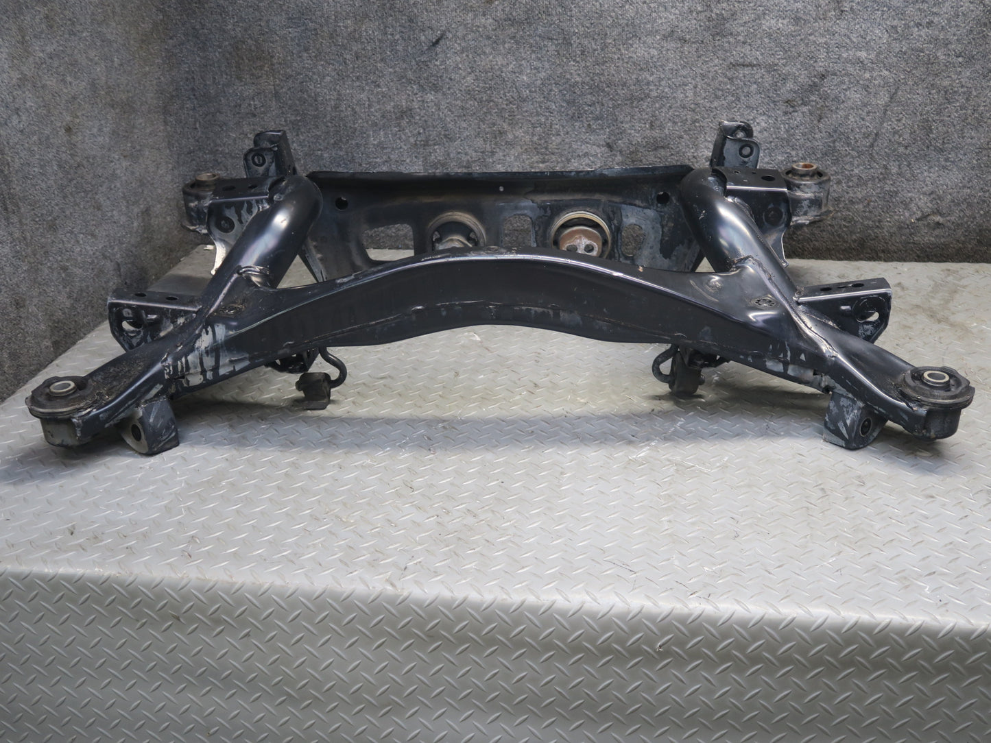 02-10 Lexus UZZ40L SC430 Rear Suspension Crossmember Sub Frame Subframe 122K OEM