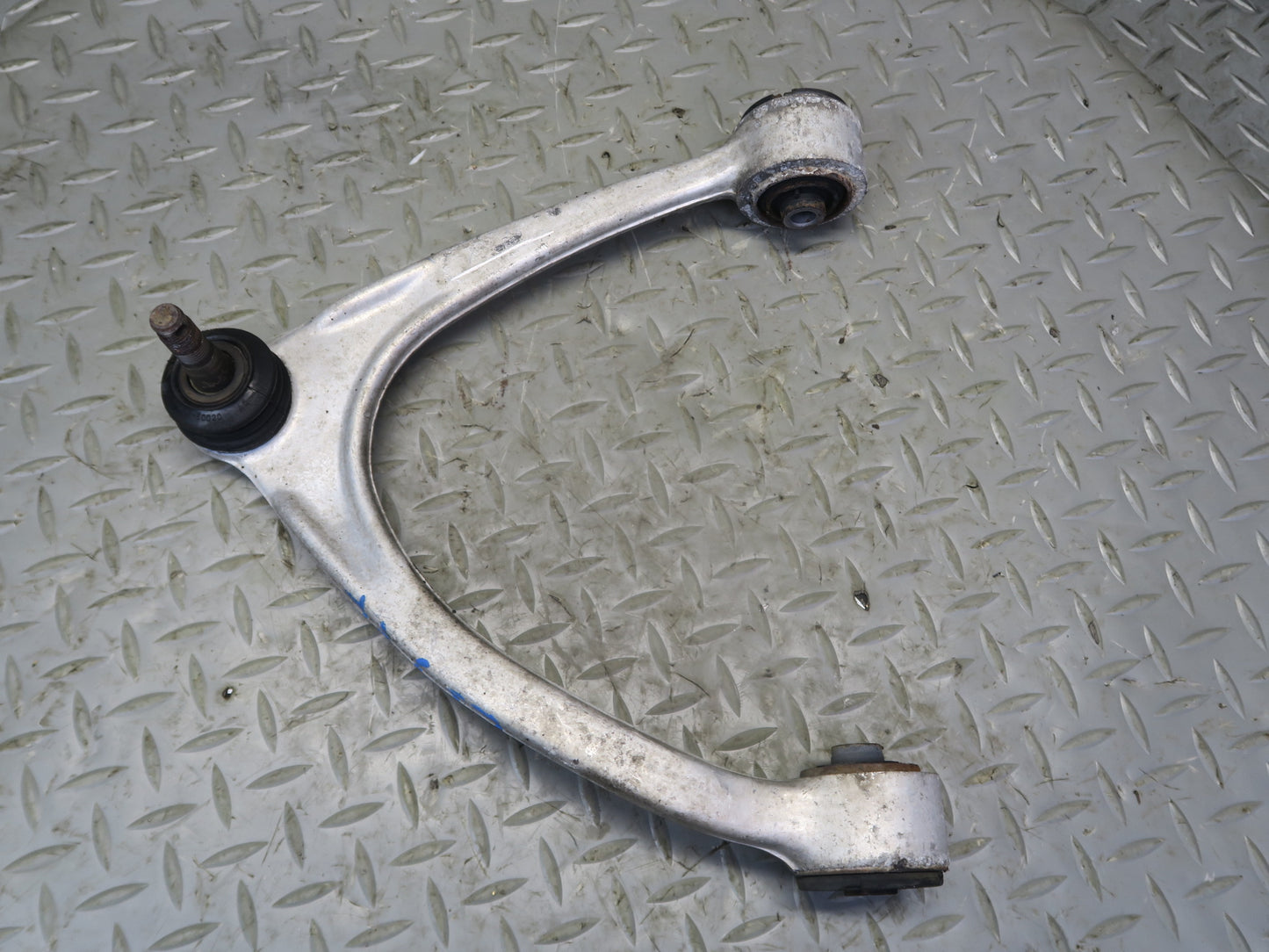 01-06 Lexus UCF30L LS430 Front Left Suspension Upper Control Arm OEM