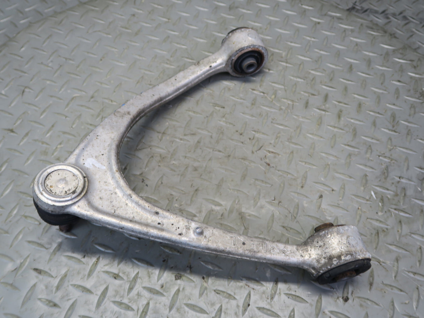 01-06 Lexus UCF30L LS430 Front Left Suspension Upper Control Arm OEM