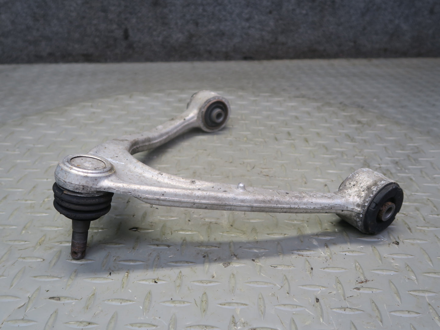 01-06 Lexus UCF30L LS430 Front Left Suspension Upper Control Arm OEM