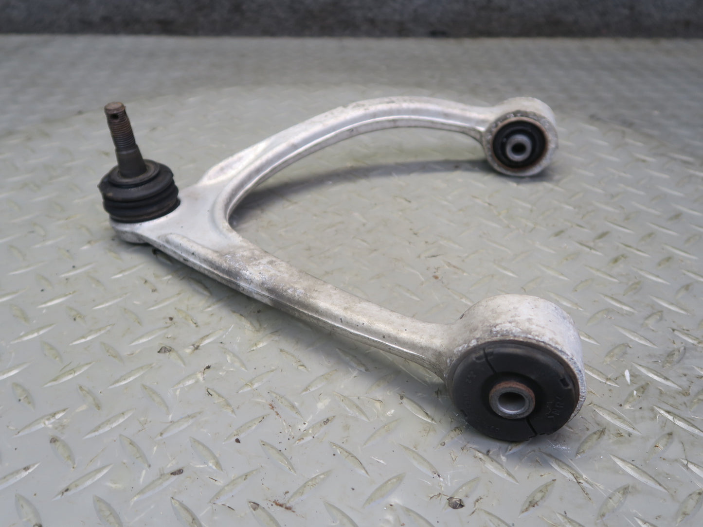 01-06 Lexus UCF30L LS430 Front Right Suspension Upper Control Arm OEM