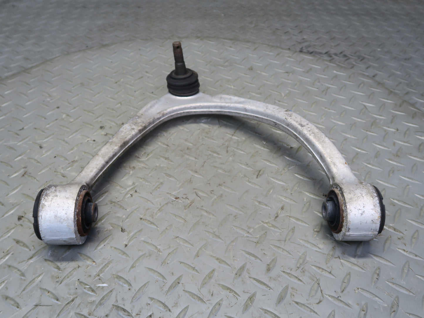 01-06 Lexus UCF30L LS430 Front Right Suspension Upper Control Arm OEM