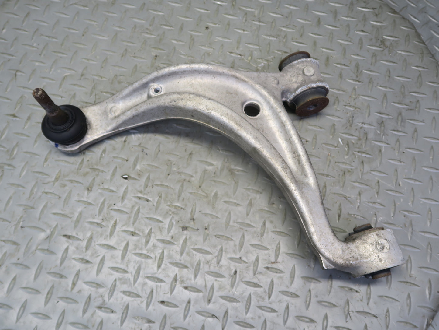 01-06 Lexus UCF30L LS430 Rear Right Suspension Upper Control Arm OEM
