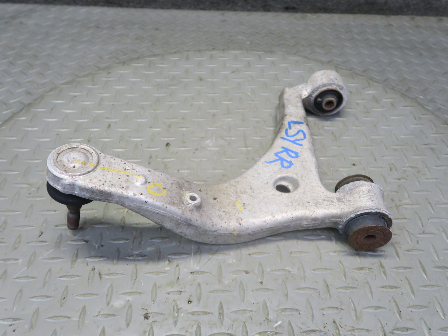 01-06 Lexus UCF30L LS430 Rear Right Suspension Upper Control Arm OEM
