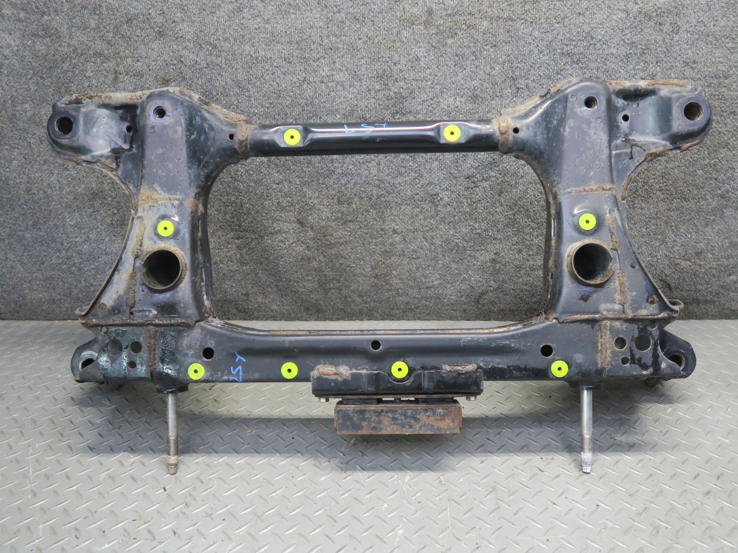 04-06 Lexus UCF30L LS430 Front Suspension Subframe Crossmember Cradle OEM