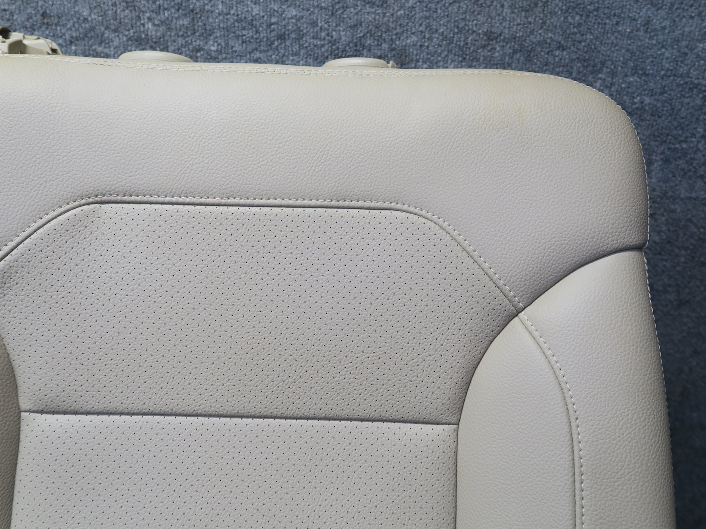 12-15 Mercedes W166 Ml-class Rear Left Seat Upper Backrest Cushion OEM