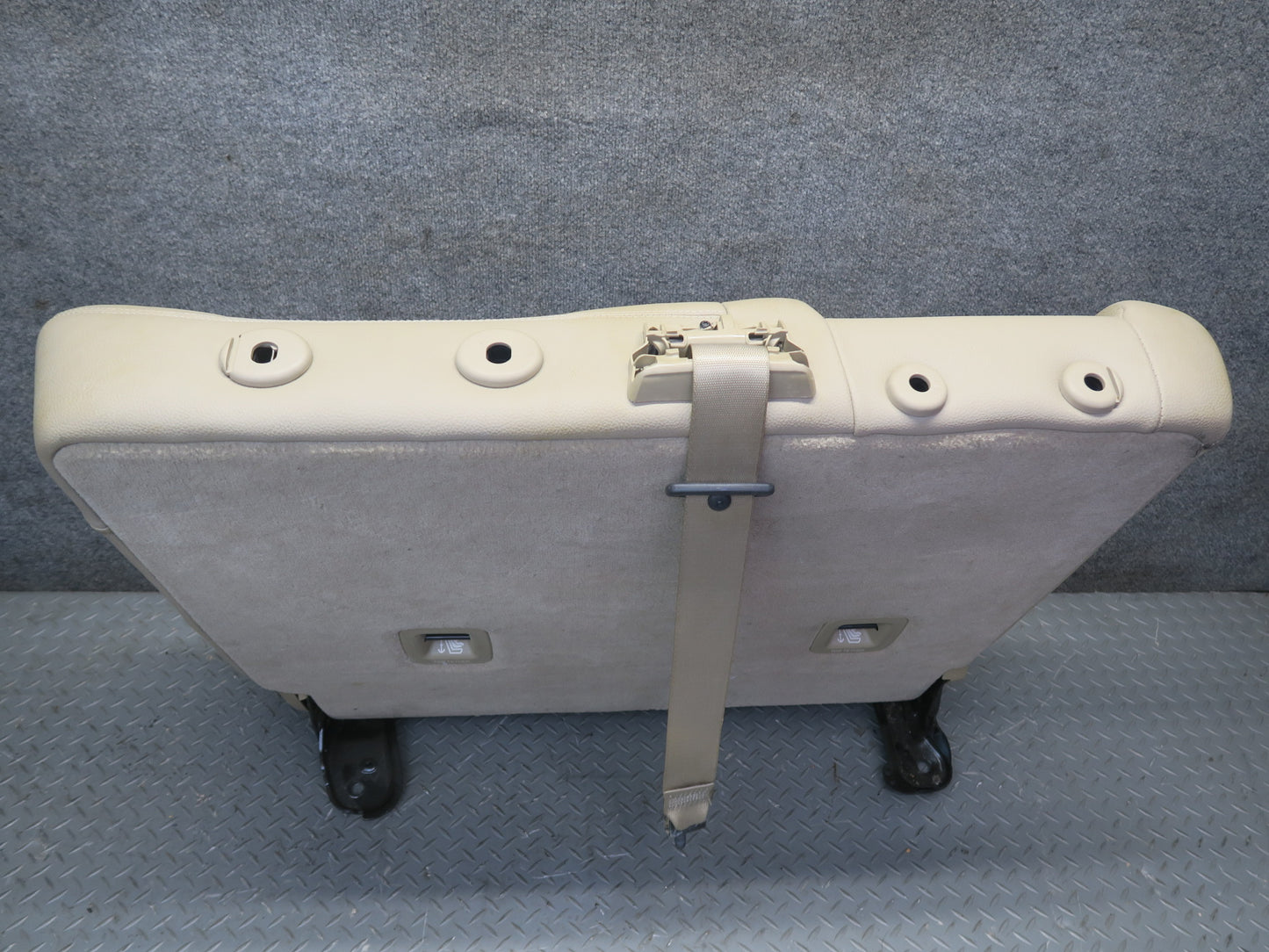 12-15 Mercedes W166 Ml-class Rear Left Seat Upper Backrest Cushion OEM