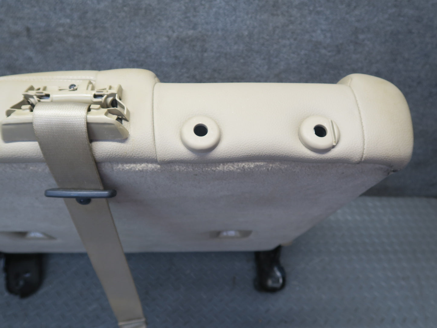 12-15 Mercedes W166 Ml-class Rear Left Seat Upper Backrest Cushion OEM