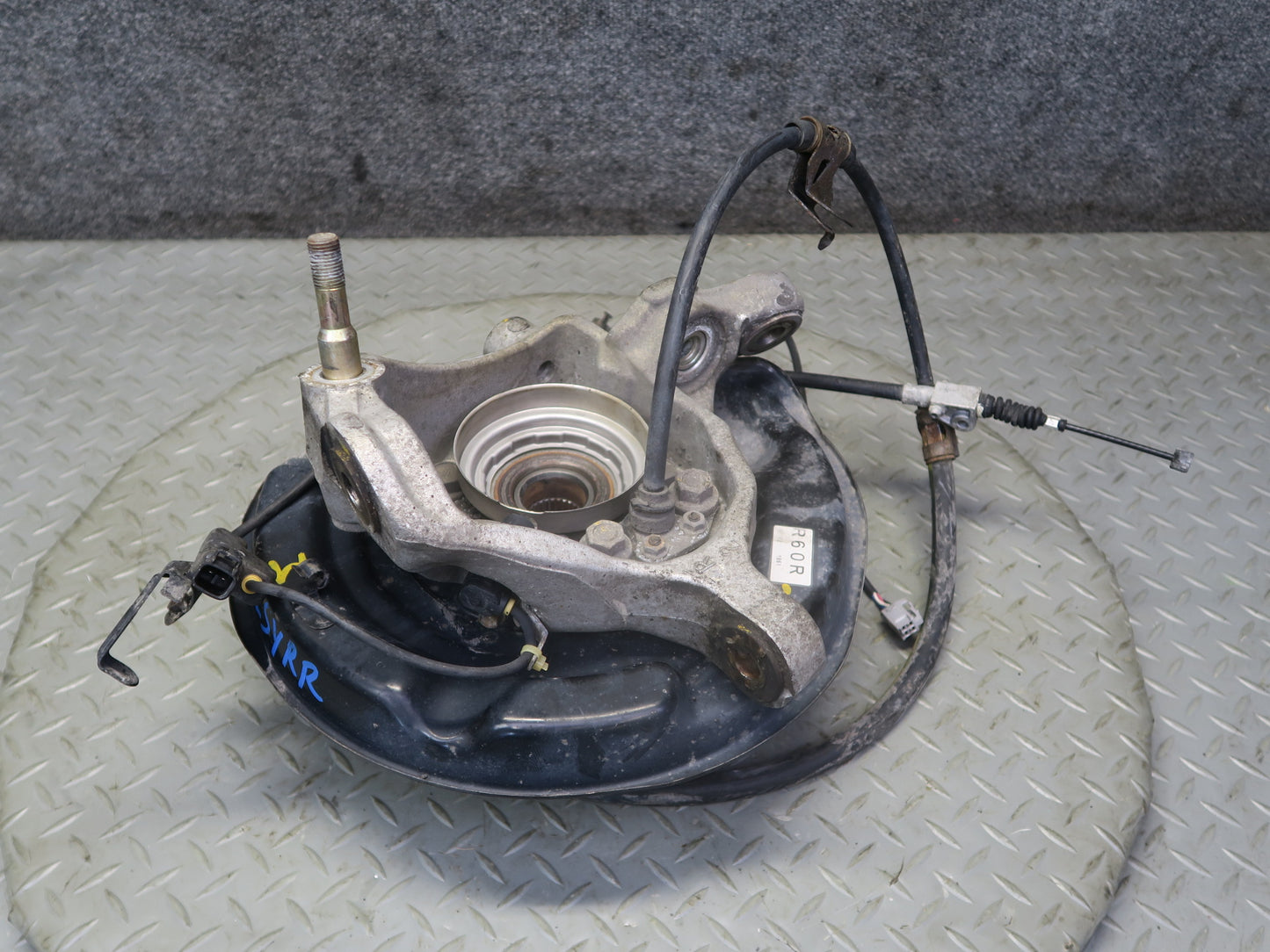 01-06 Lexus UCF30L LS430 RWD Rear Right Spindle Knuckle Wheel Hub Bearing OEM