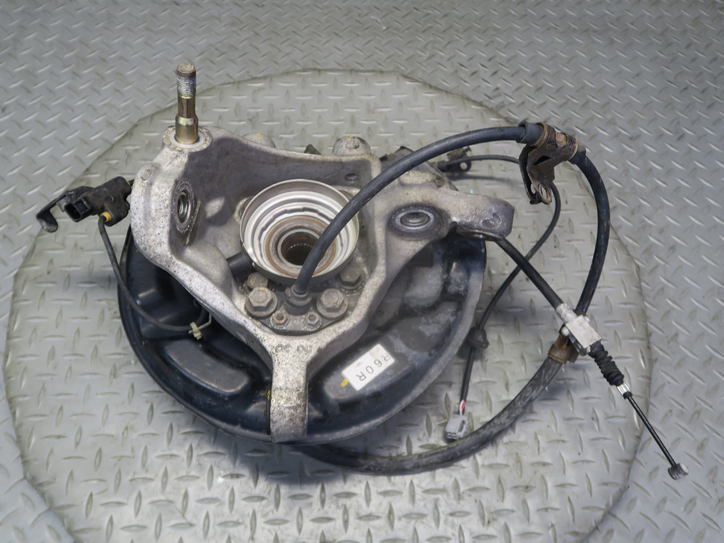 01-06 Lexus UCF30L LS430 RWD Rear Right Spindle Knuckle Wheel Hub Bearing OEM