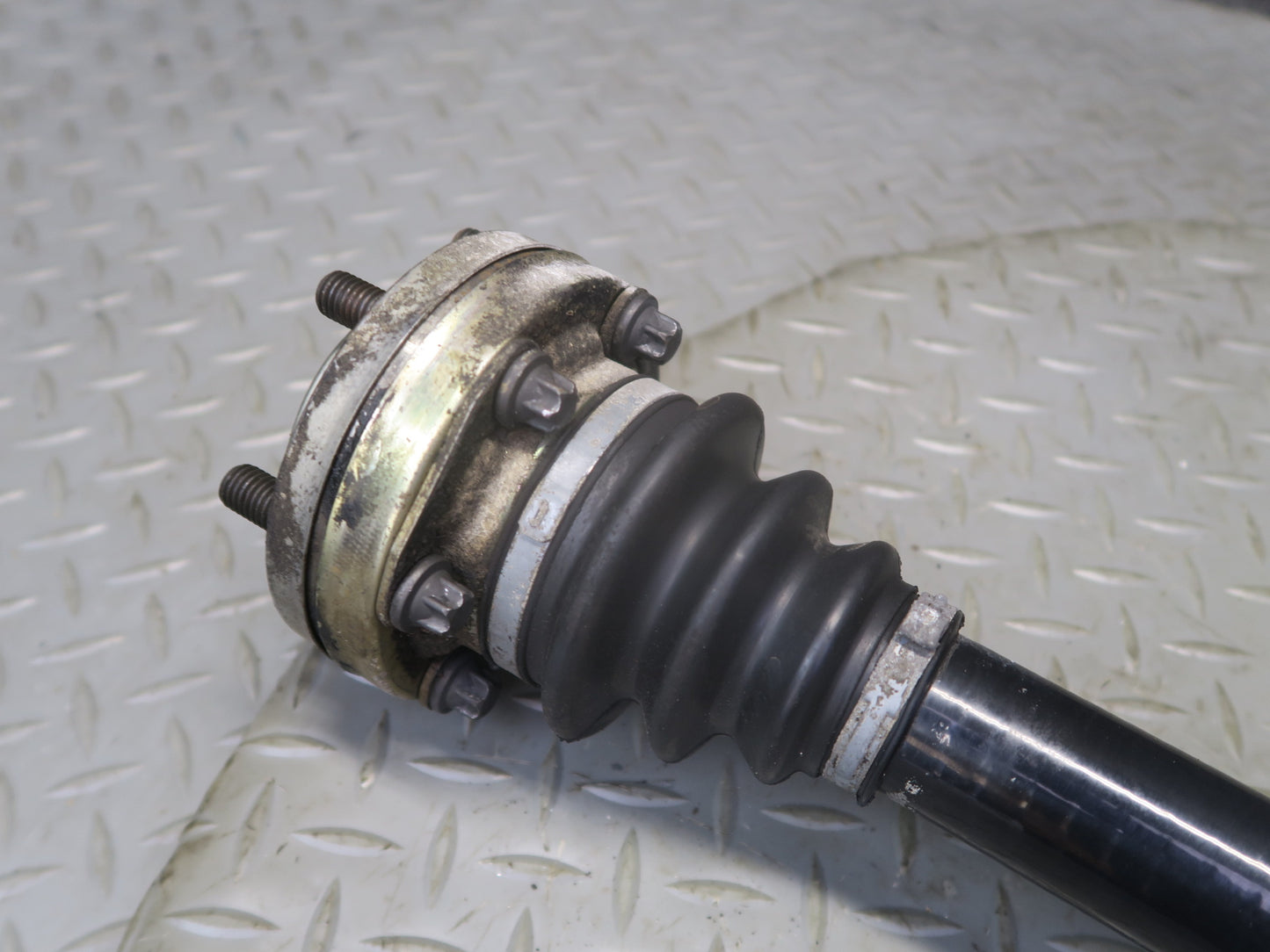 01-06 BMW E46 330i 330Ci M54 RWD AT Rear Right Suspension Axle Shaft 7505290 OEM
