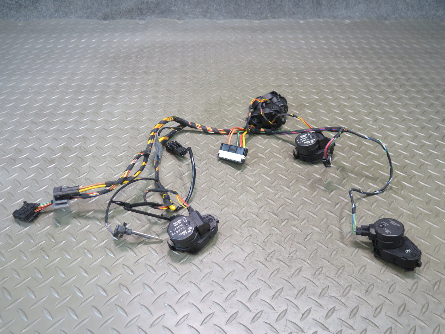 03-08 BMW E86 E85 Z4 A/C Heater Flap Door Actuator Motor w Wiring Set OEM