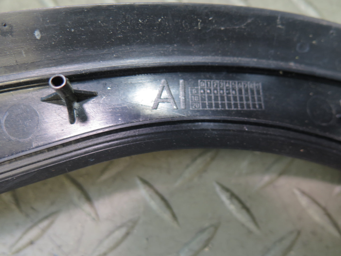 03-08 BMW E85 Z4 Set of 2 Left & Right B Pillar Trim Cover Black OEM