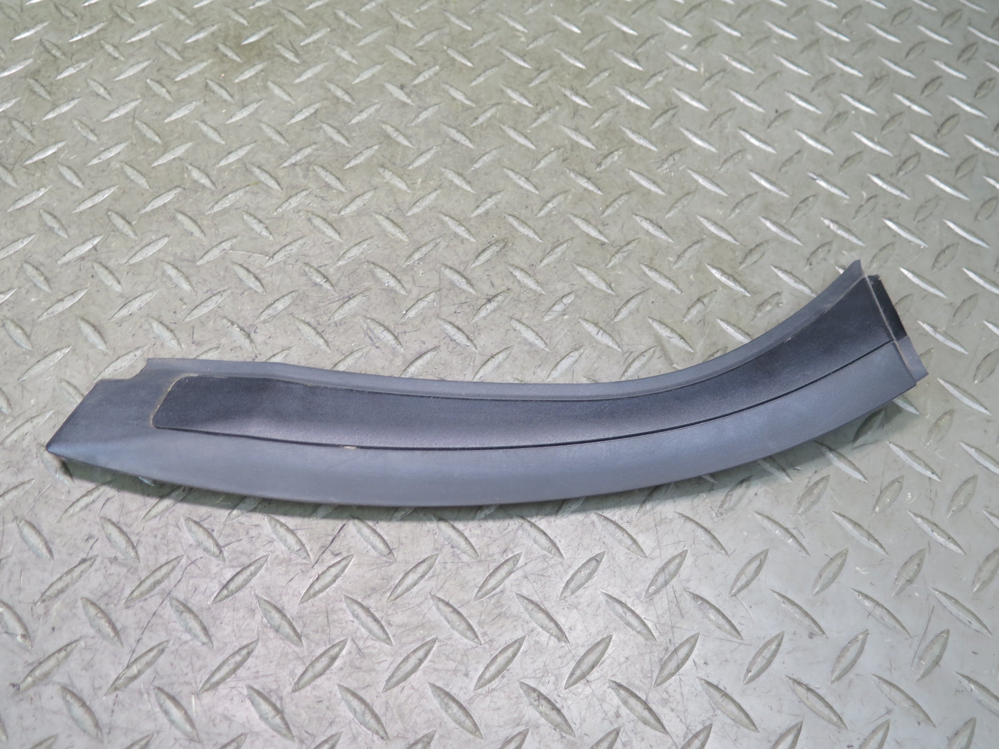 03-08 BMW E85 Z4 Set of 2 Left & Right B Pillar Trim Cover Black OEM