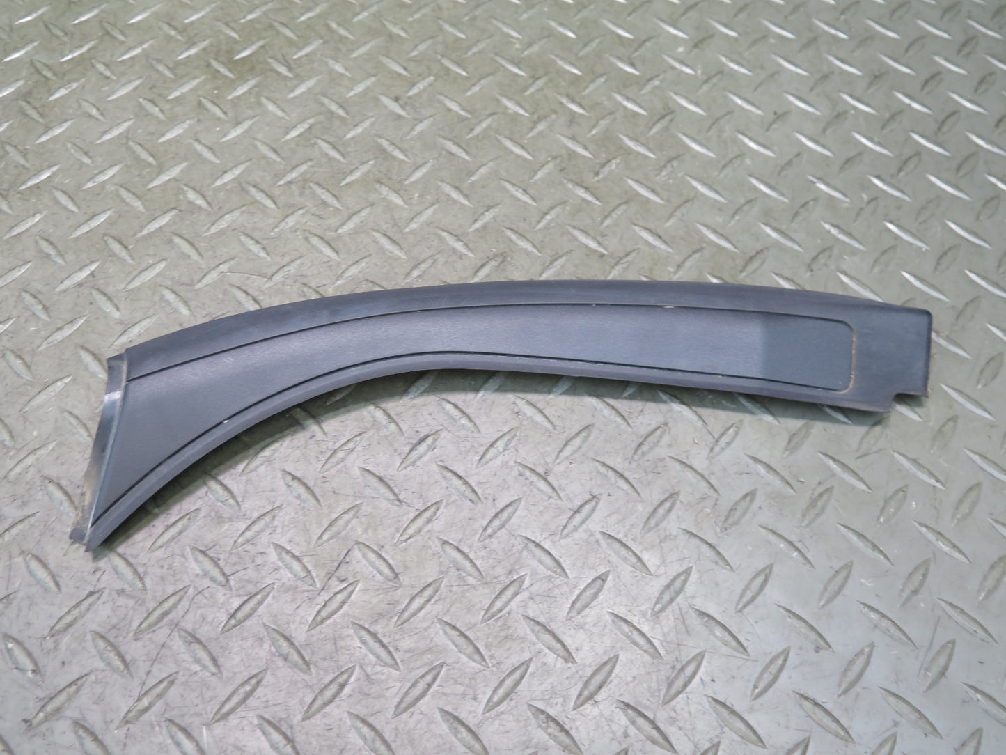 03-08 BMW E85 Z4 Set of 2 Left & Right B Pillar Trim Cover Black OEM