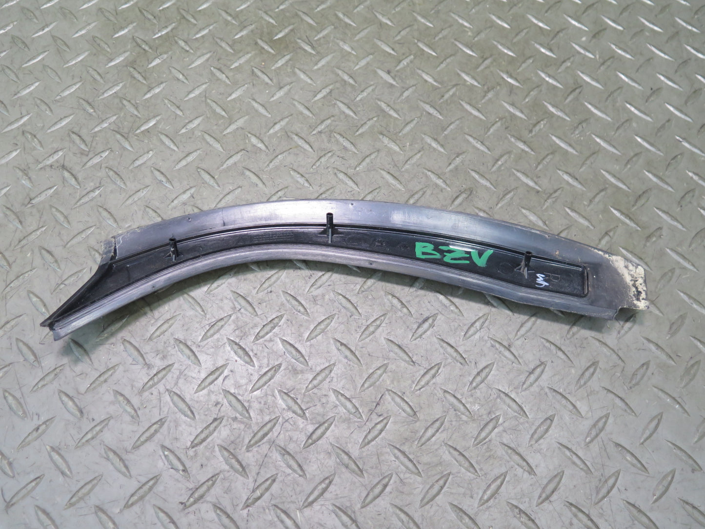03-08 BMW E85 Z4 Set of 2 Left & Right B Pillar Trim Cover Black OEM