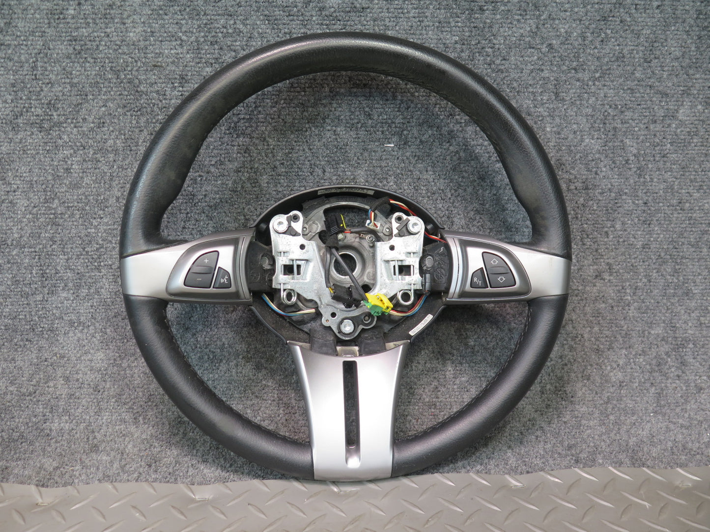03-08 BMW E85 Z4 Leather Sport Multifunction Steering Black w Controls 66K OEM