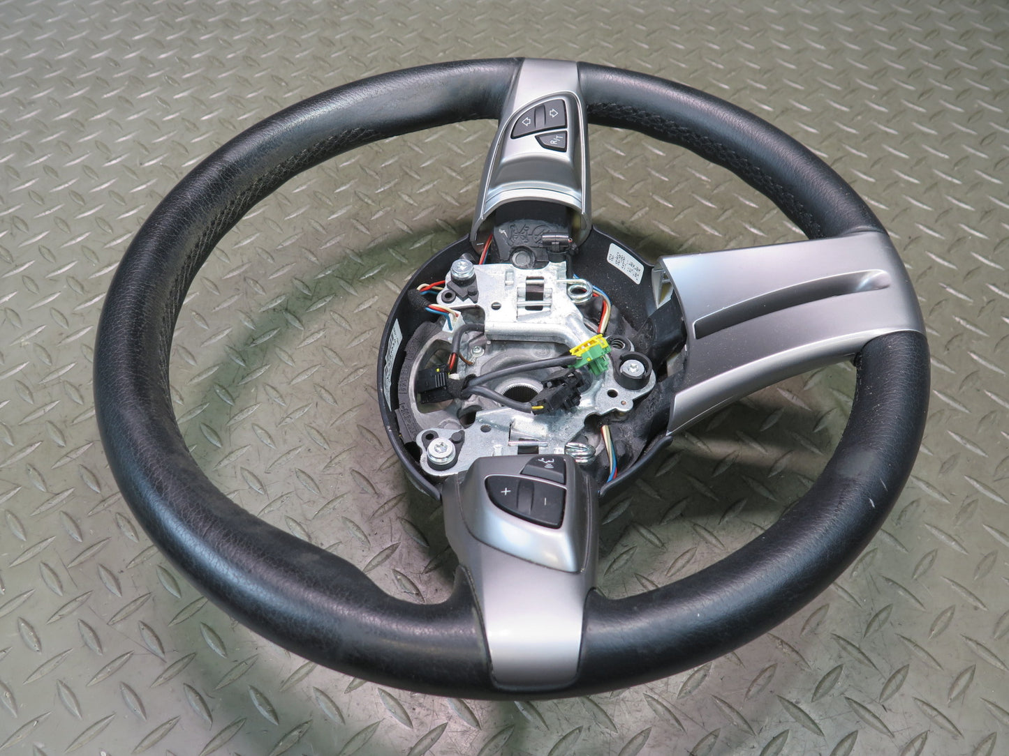 03-08 BMW E85 Z4 Leather Sport Multifunction Steering Black w Controls 66K OEM