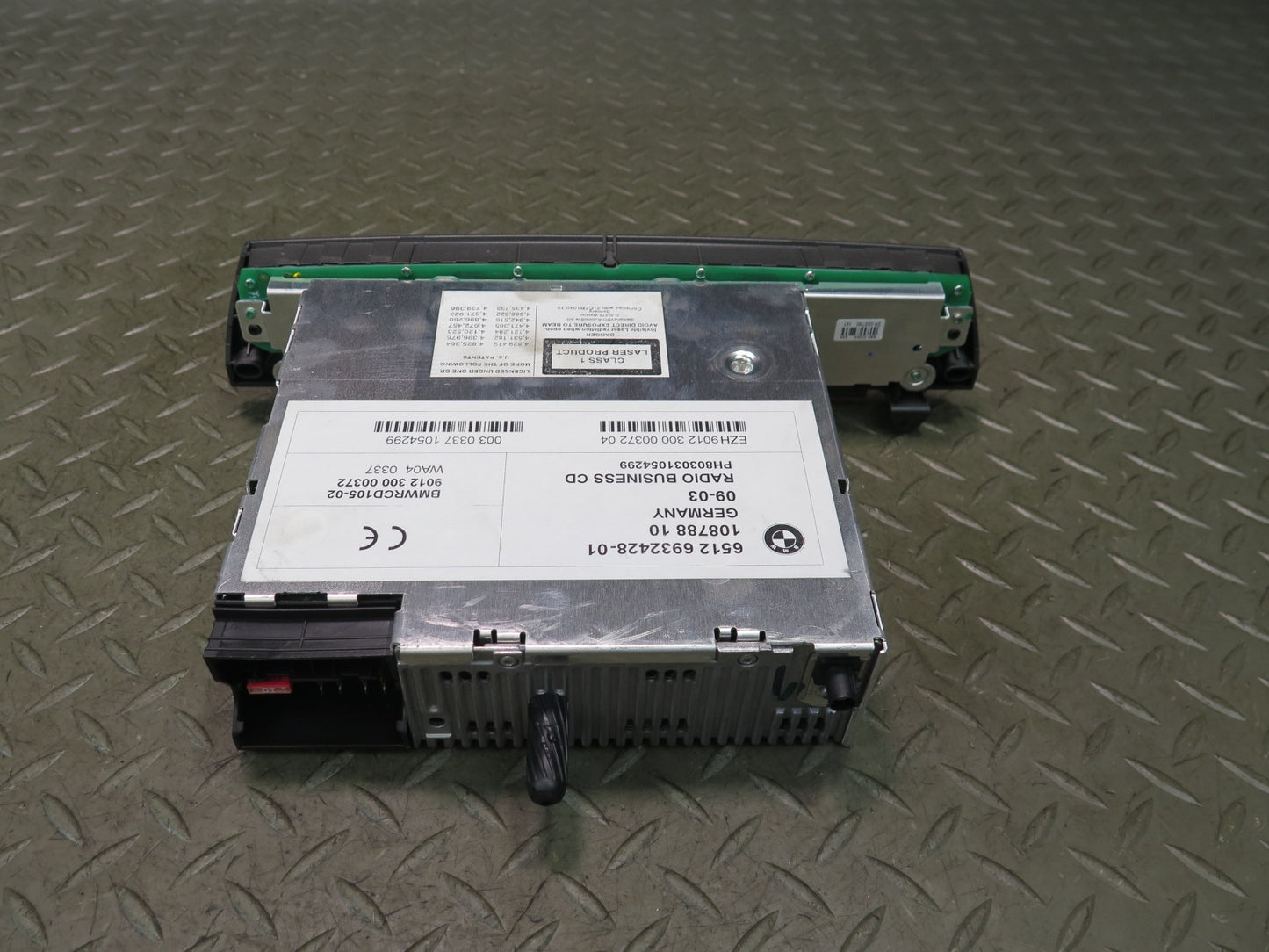 03-04 BMW E85 Z4 Business Radio CD Player Receiver 6932428 OEM