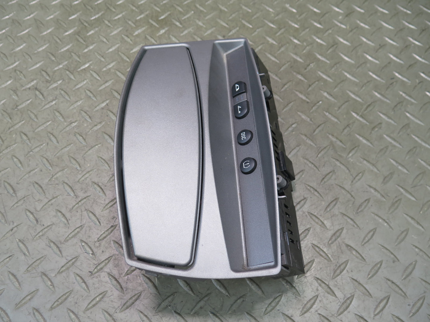 03-05 BMW E85 Z4 Roadster Center Console Roof DSC Switch Panel w Ashtray OEM
