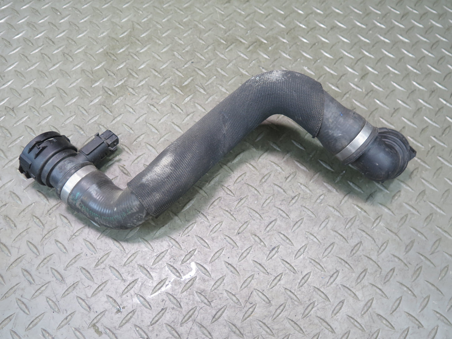 03-04 BMW E85 Z4 M54 3.0L Set of 4 Engine Coolant Water Hose Pipe Line OEM