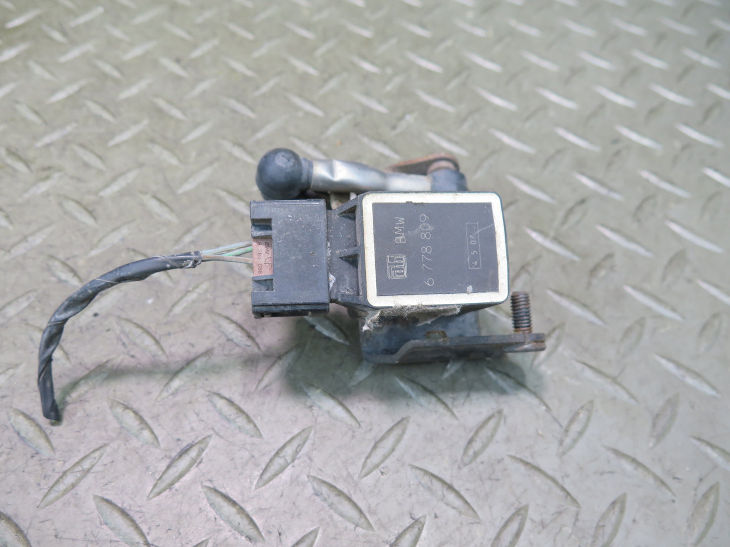 03-08 BMW E85 Z4 Set of 2 Front & Rear Suspension Height Level Sensor OEM
