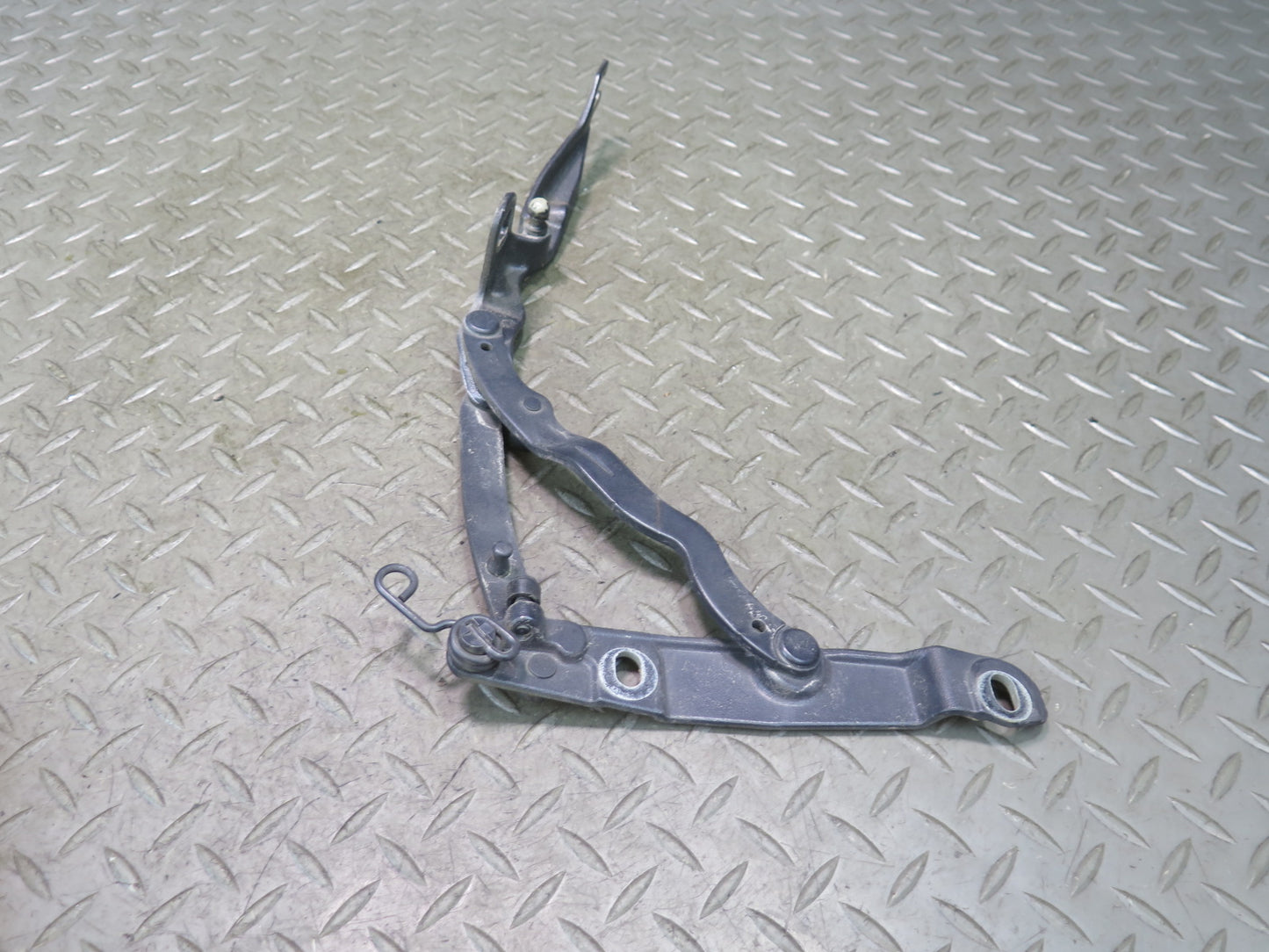 03-08 BMW E85 Z4 Set of 2 Rear Left & Right Trunk Hinge Sterling Gray 66K OEM