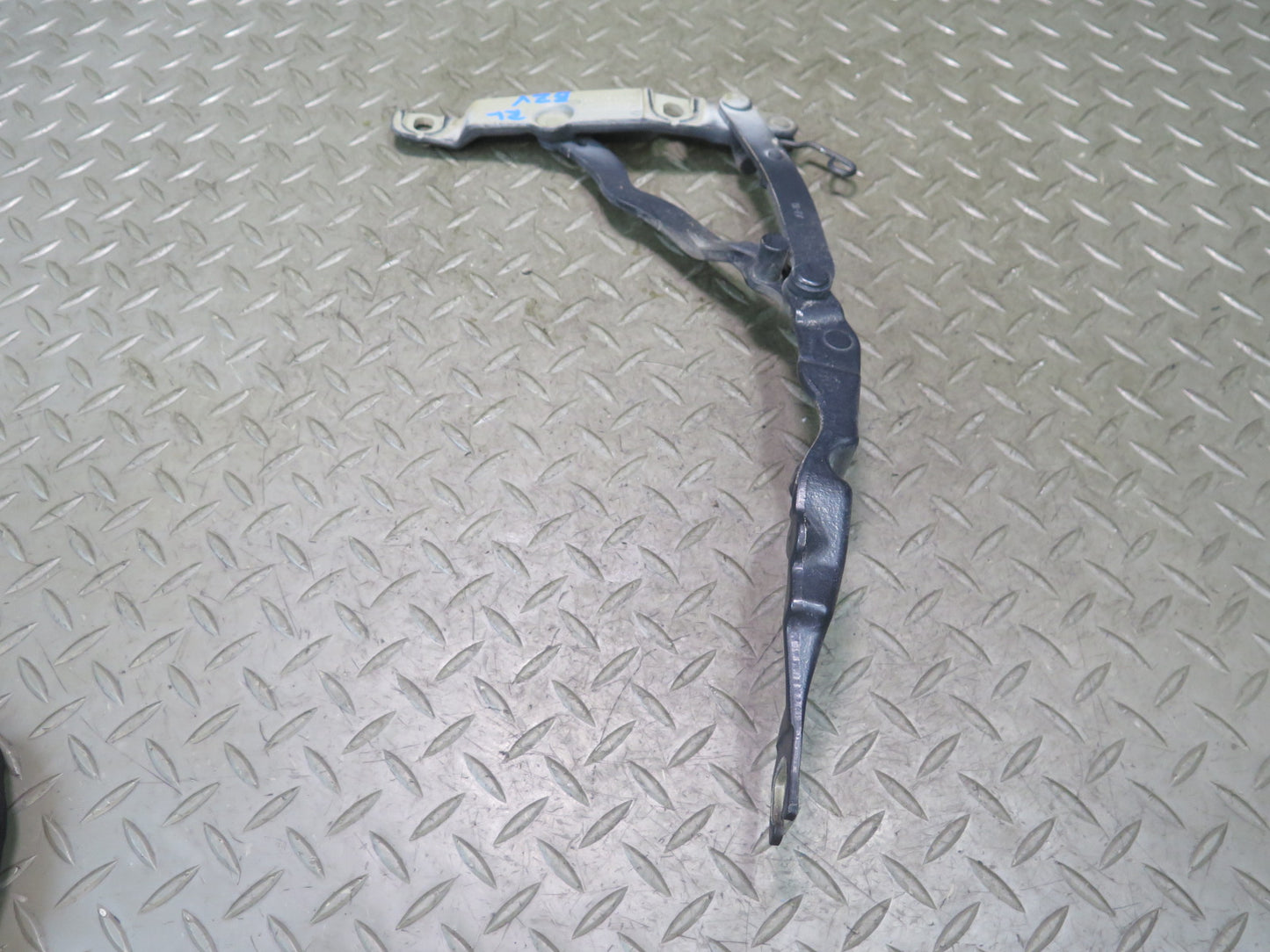 03-08 BMW E85 Z4 Set of 2 Rear Left & Right Trunk Hinge Sterling Gray 66K OEM