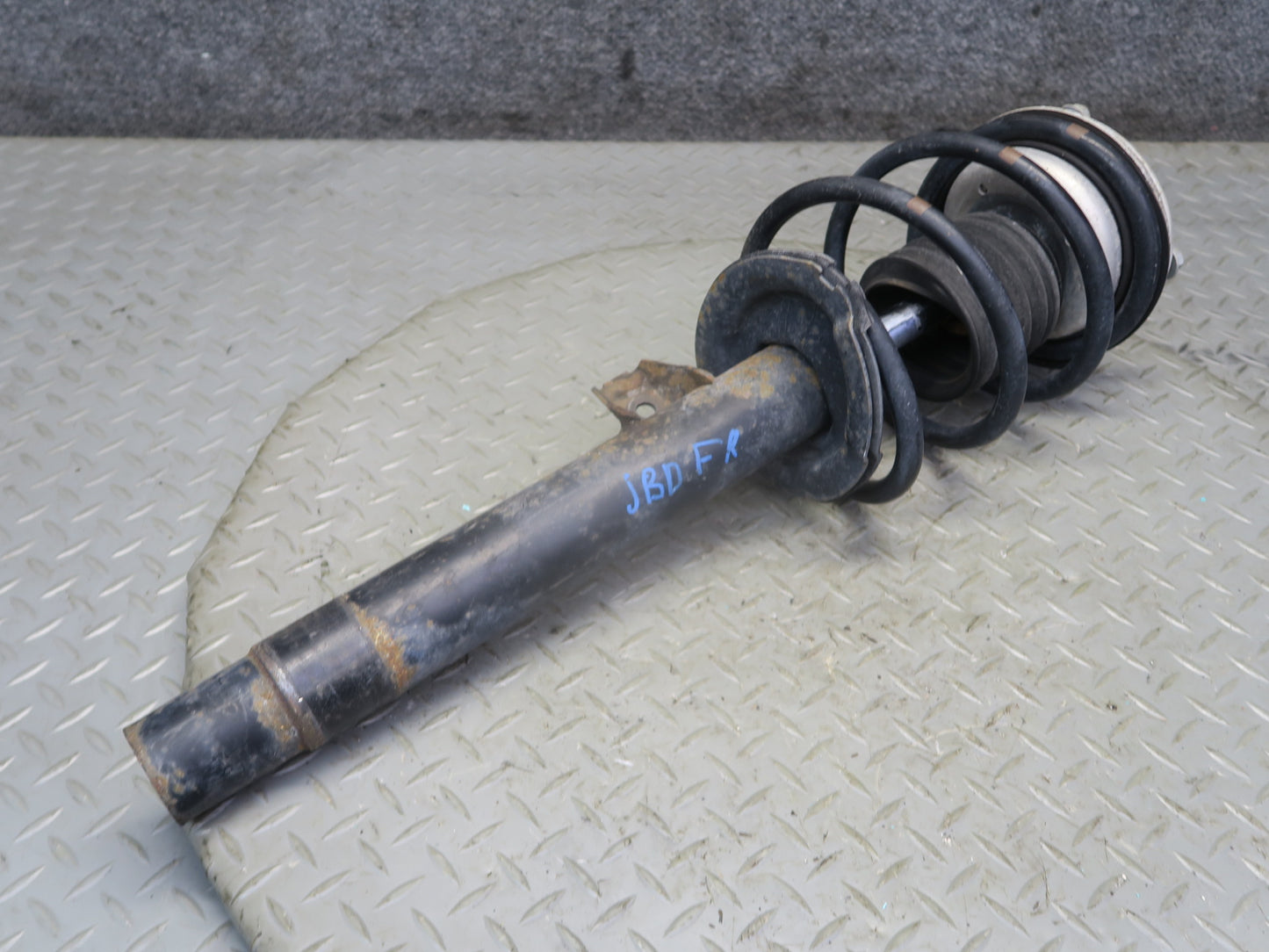 01-06 BMW E46 330ci Coupe Convertible Set of 2 Front Strut Shock Absorber OEM