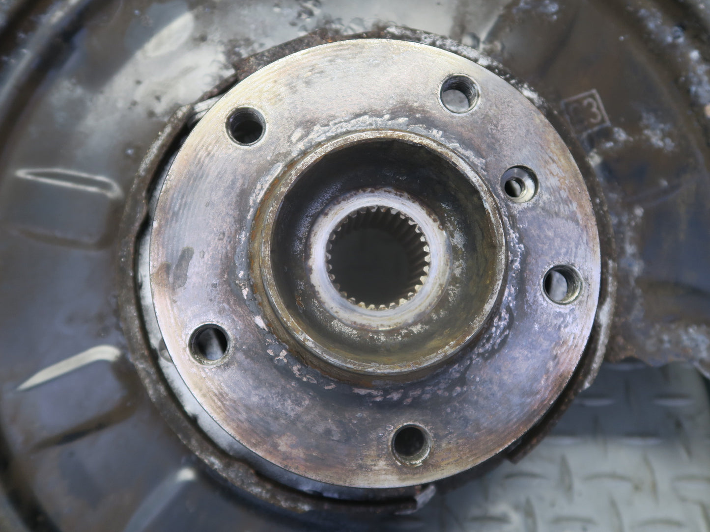 01-06 BMW E46 330i 330Ci RWD Rear Right Knuckle Wheel Hub Trailing Arm OEM