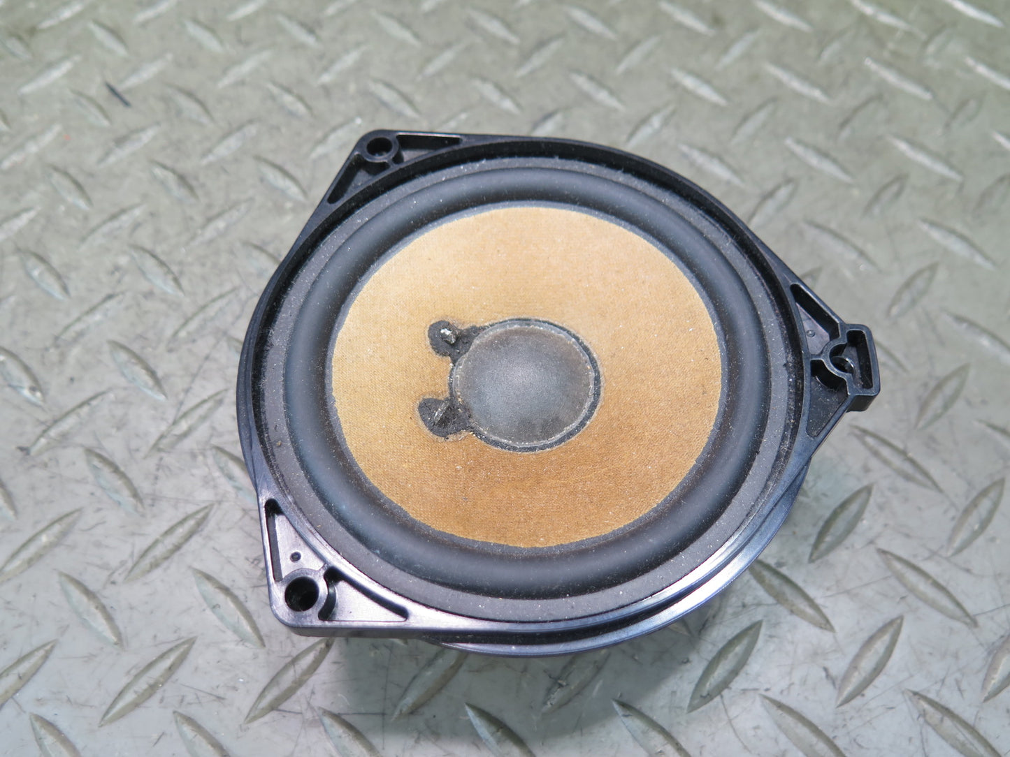 12-15 Mercedes W166 Ml-class Dash Front Center Speaker 1668202302 OEM